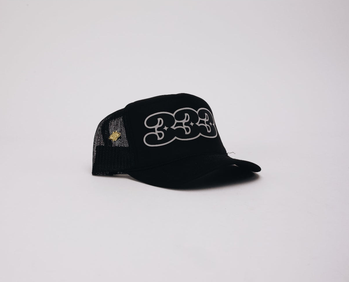 333 Black Trucker